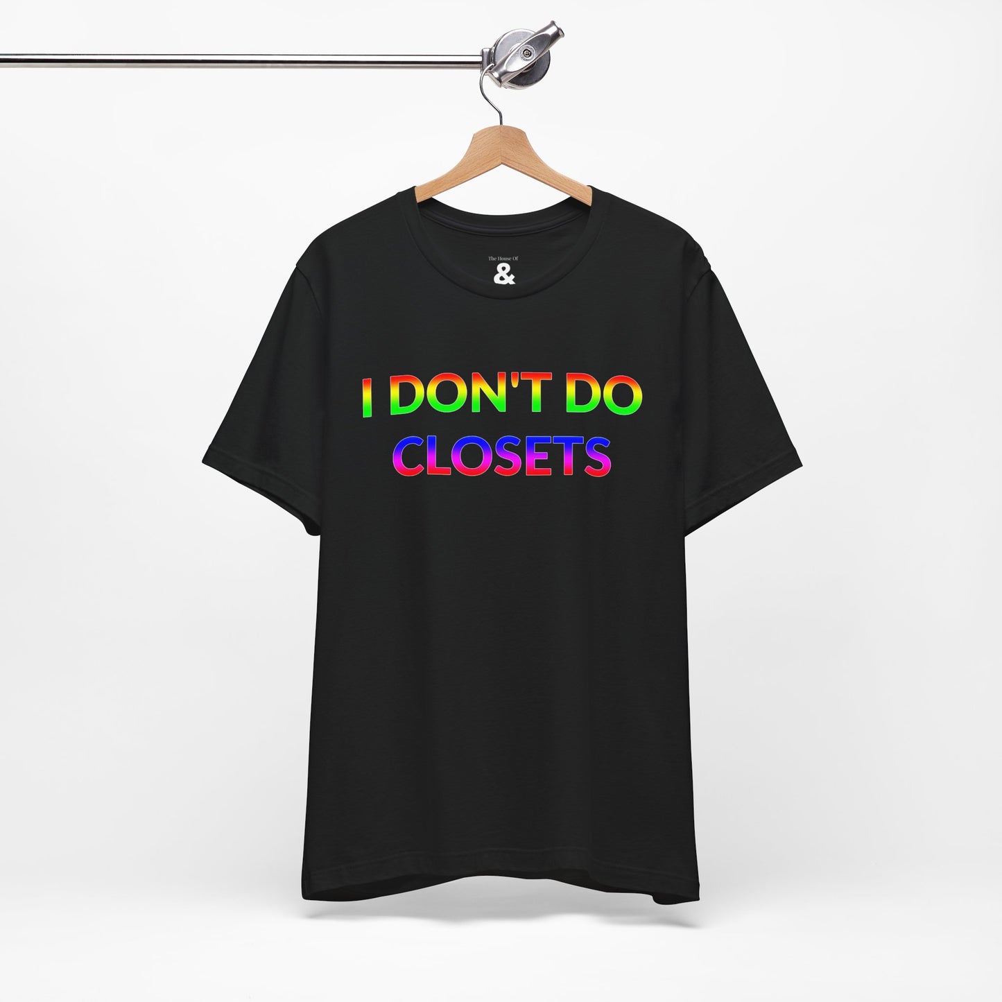 Unisex Jersey Short Sleeve Tee - I Don't Do Closets in Midnight (L)