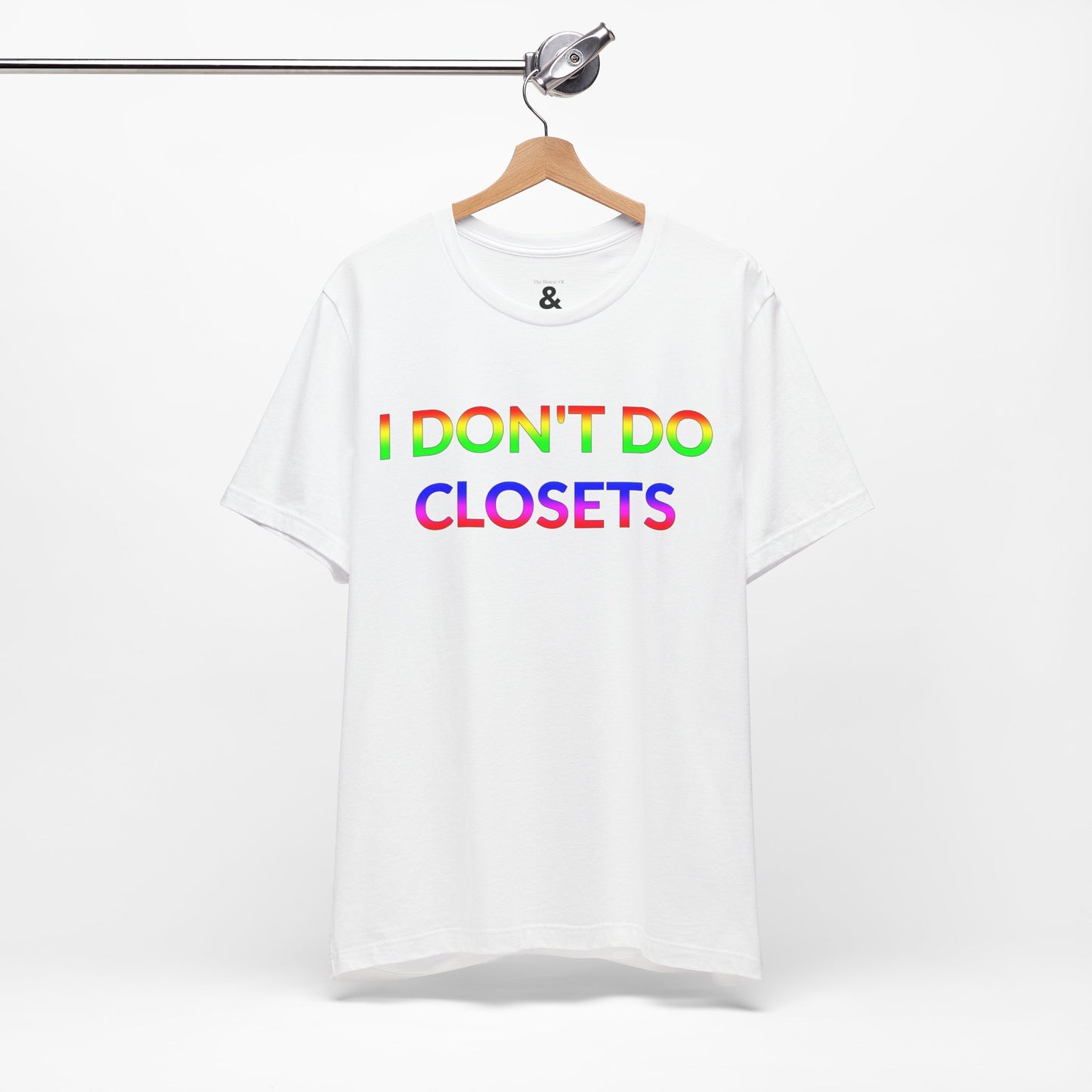 Unisex Jersey Short Sleeve Tee - I Don't Do Closets in Cloud (M)