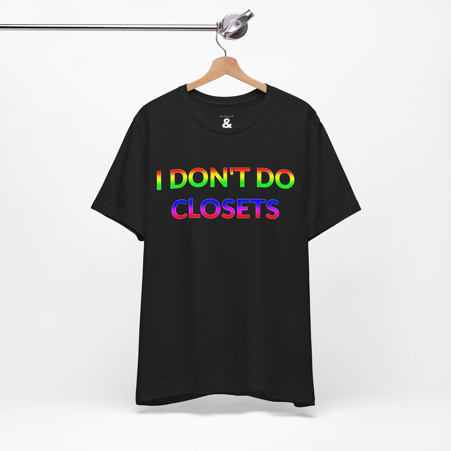 Unisex Jersey Short Sleeve Tee - I Don't Do Closets in Midnight (M)